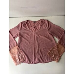 Size small pink fairy lace bell sleeves Boho Romantic lightweight blouse
